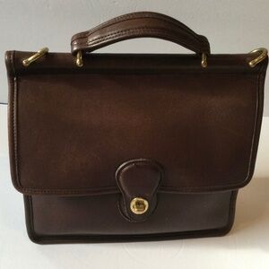Vintage Coach Willis Dark Brown Leather Brass hardware Turnkey Handbag A0P-9927